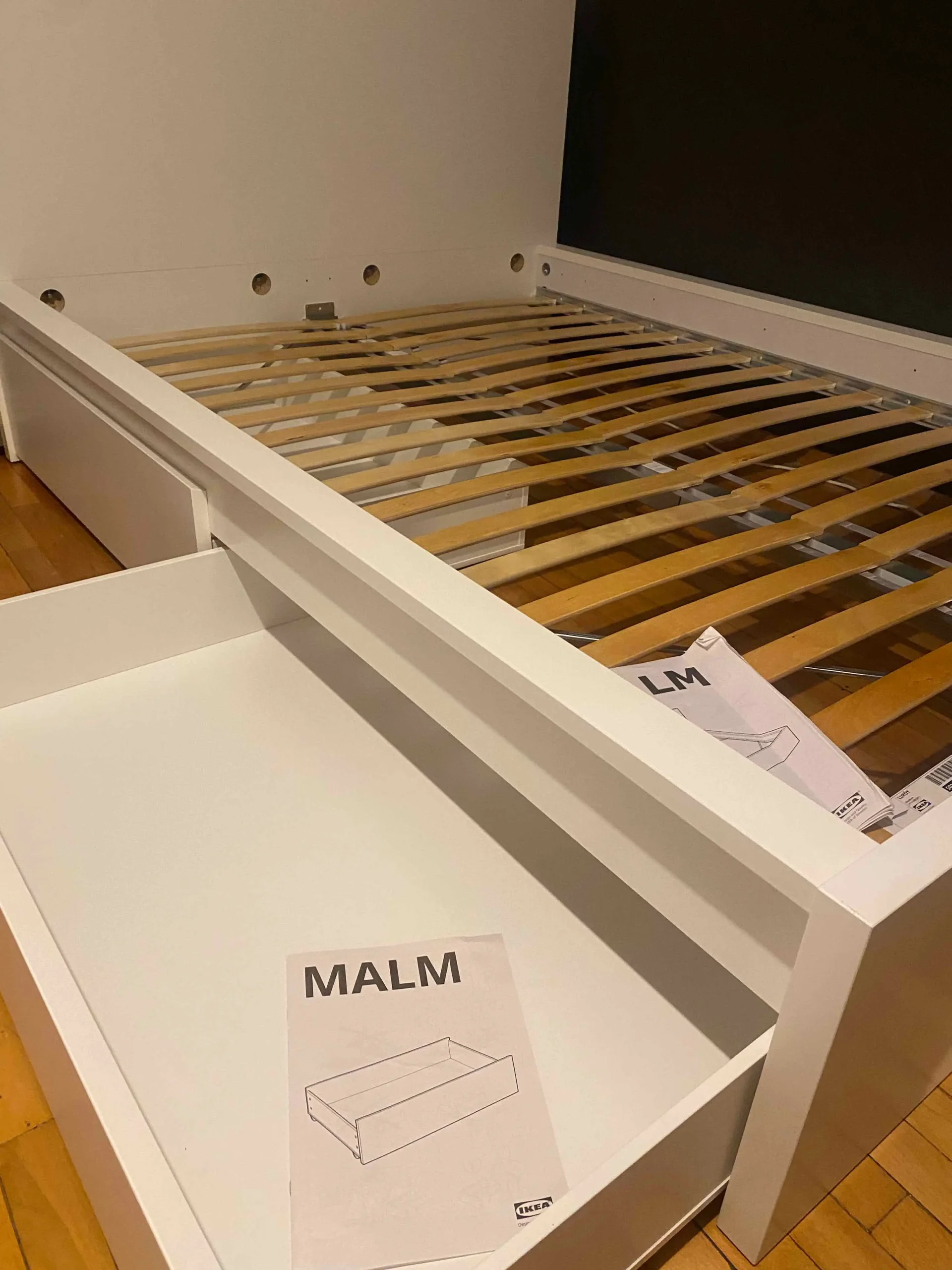 IKEA MALM karyola yatak kurulumu